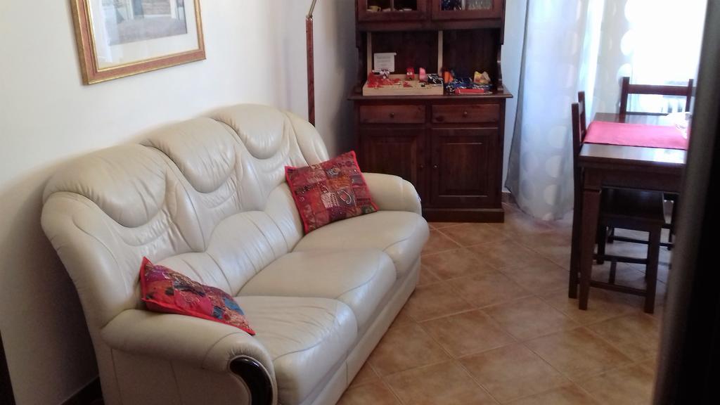 Appartamento Corallo Arona Kültér fotó